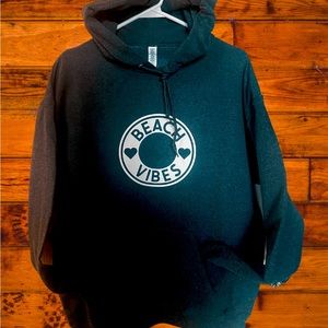 BEACH VIBES - Grey hoodie- brand new.